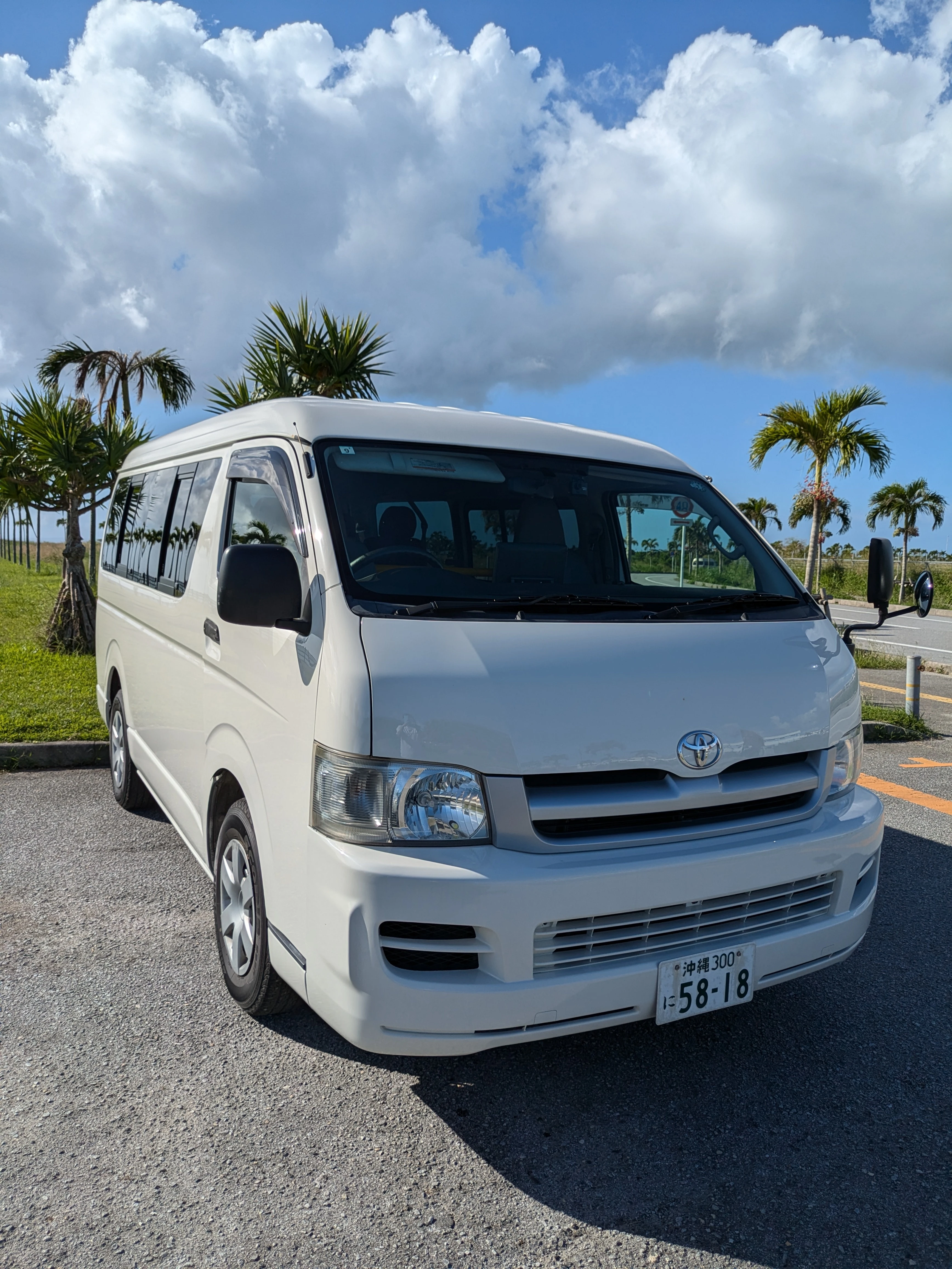 ハイエース レンタカー 沖縄